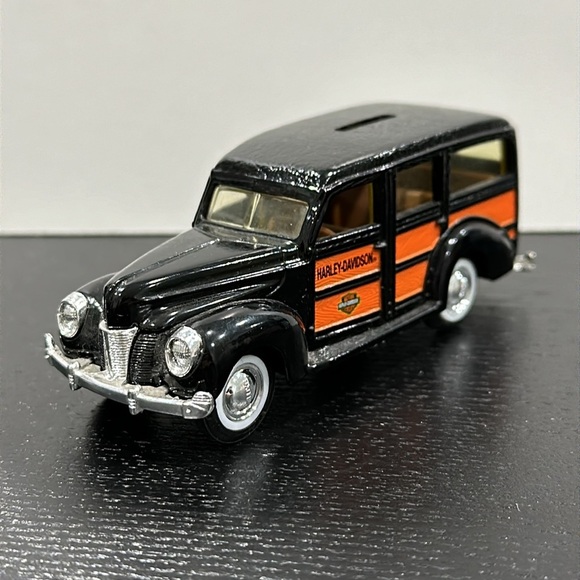 Harley-Davidson Vintage Collectable Die Cast Model Truck Coin Bank & Display Tin - Picture 4 of 10